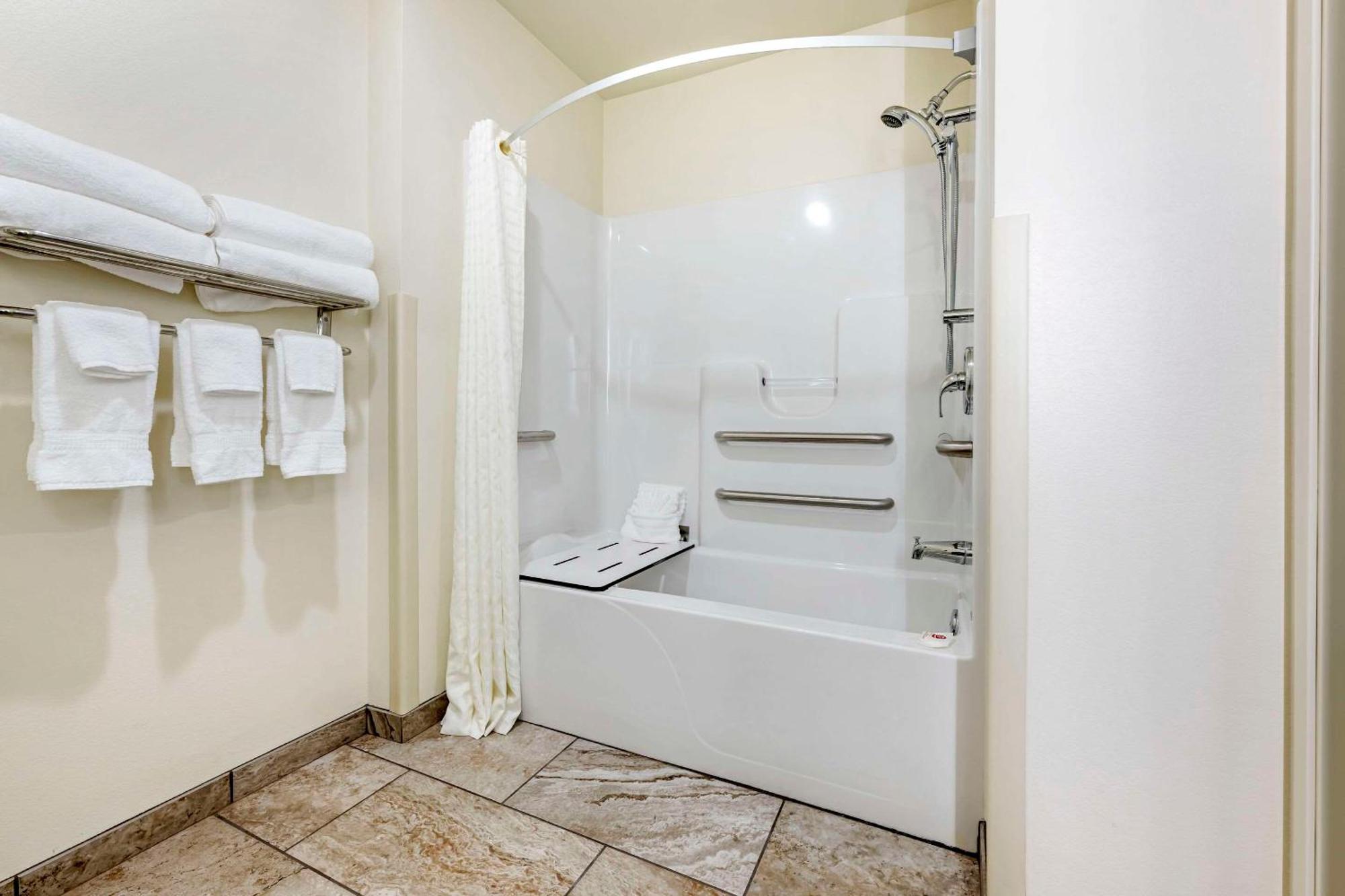 Comfort Inn & Suites Medina 外观 照片